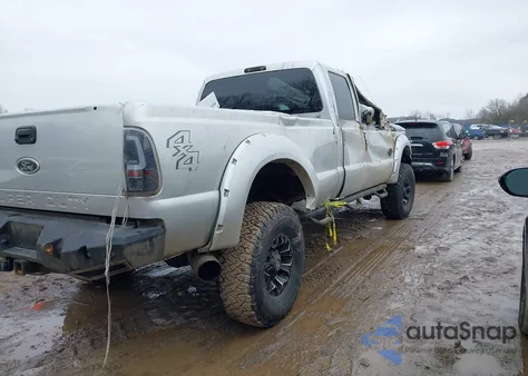 2011 Ford F-250 Xlt z USA, uszkodzony, nr VIN 1FT7W2BT3BEC06421